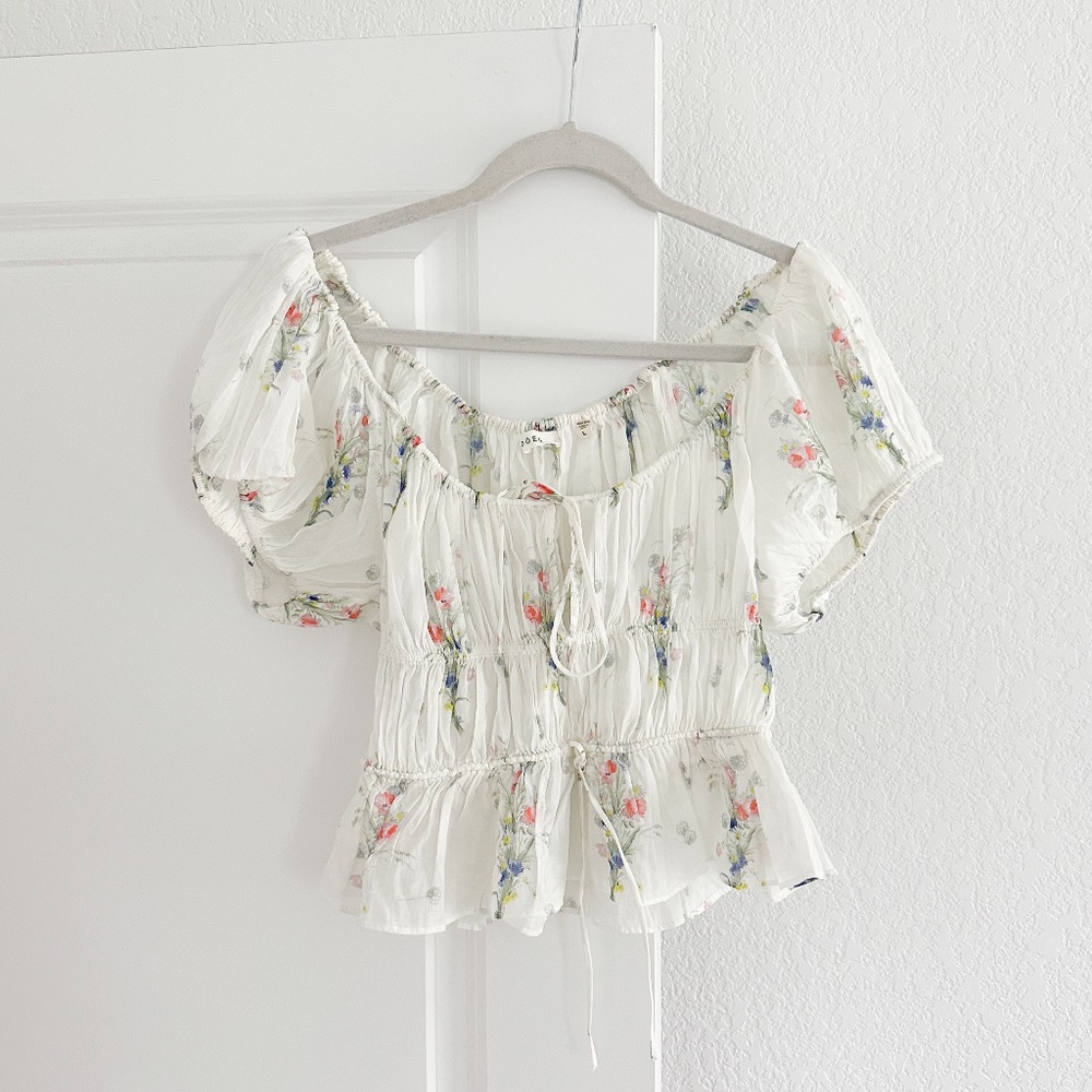 Doen Adie Top in Painted Bouquet